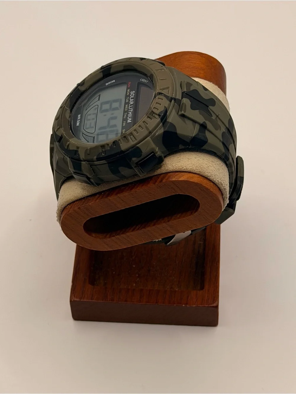 George Camouflage Mens Sport Watch Digital Solar Lithium‎ WR 50M